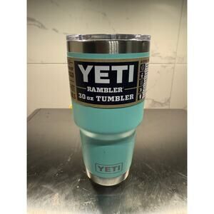 NWT YETI Rambler 30 oz Tumbler with MagSlider Lid – Seafoam